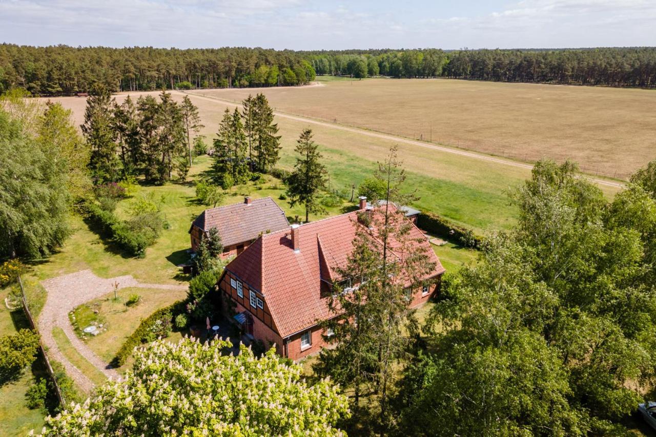 Ferienwohnung 1 Im Landhaus Am Wildpark Boek エクステリア 写真